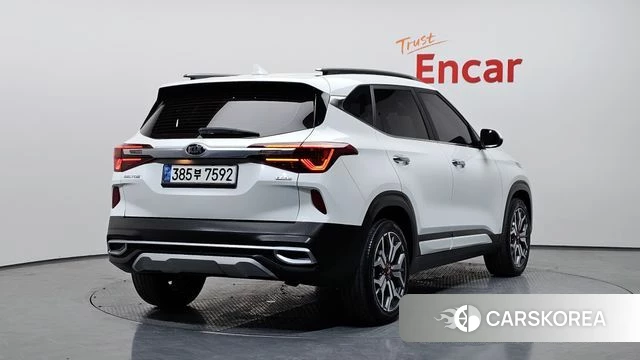 Kia Seltos id 4283668 из Кореи 12