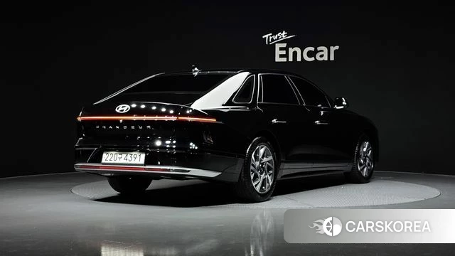 Hyundai Grandeur Hybrid (GN7) id 3877391 из Кореи 12