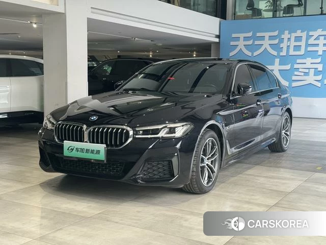 BMW 5 series PHEV 2022 Черный из Китая, фото 2