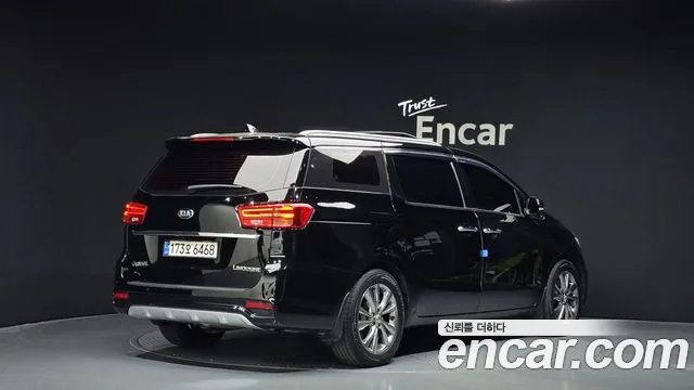 Kia The New Carnival id 2707897 из Кореи 12