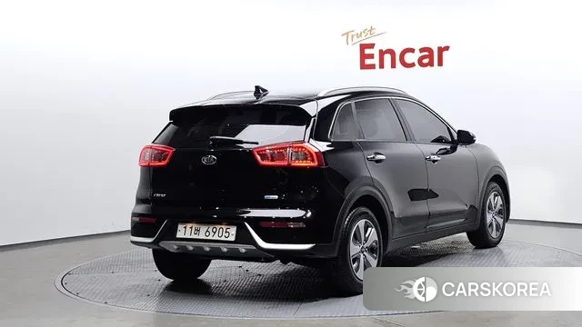 Kia Niro id 3226683 из Кореи 12