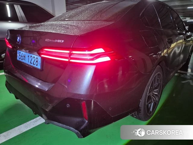 BMW i5 (G60) 2024 Серый из Кореи, фото 4