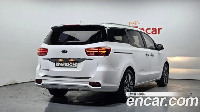 Kia The New Carnival id 2808296 из Кореи 12