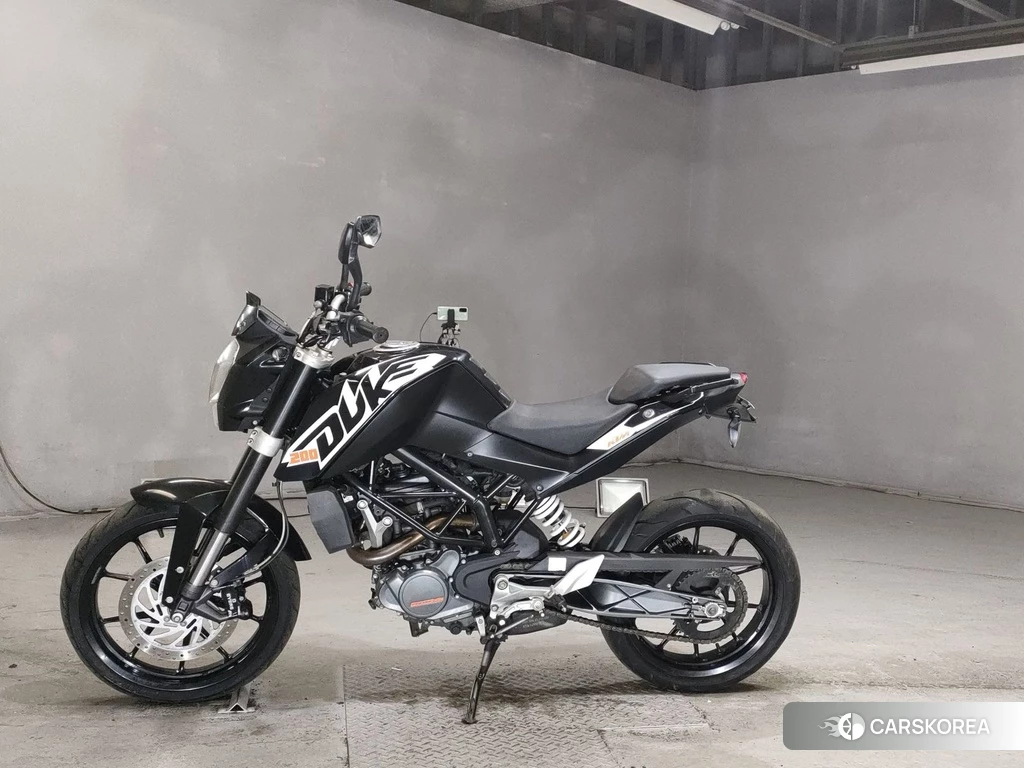 Проданный KTM 200 DUKE 2013 из Японии