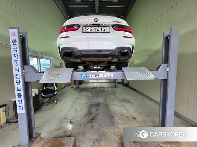 BMW 3 Series (G20) 2020 Белый из Кореи, фото 2