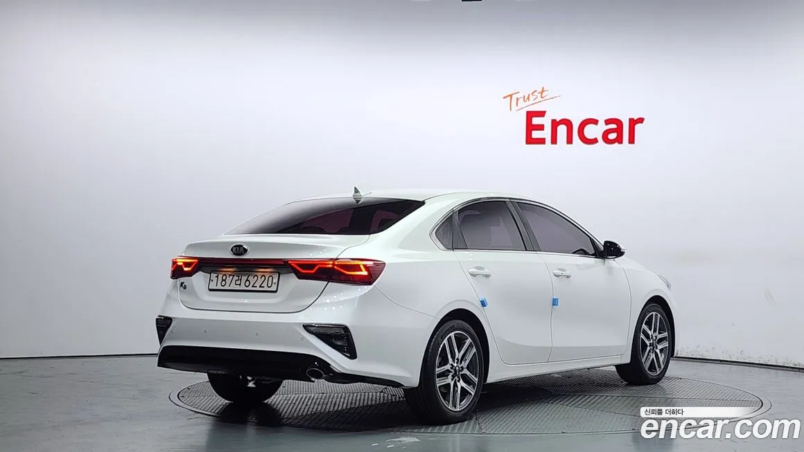 Kia Come New K3 id 2067174 из Кореи 12