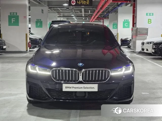 BMW 5 Series (G30) id 3425340 из Кореи 12