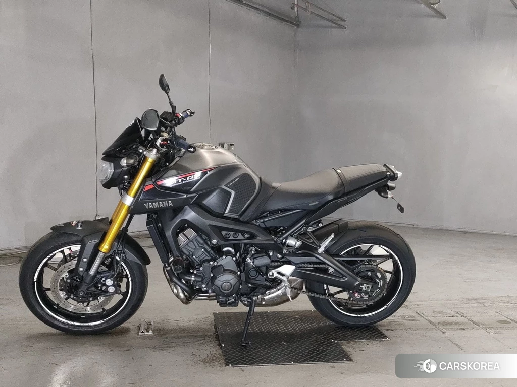 Проданный Yamaha MT-09 id 4174593 из Японии
