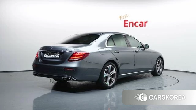 Mercedes-Benz E-Class W213 id 4019981 из Кореи 12