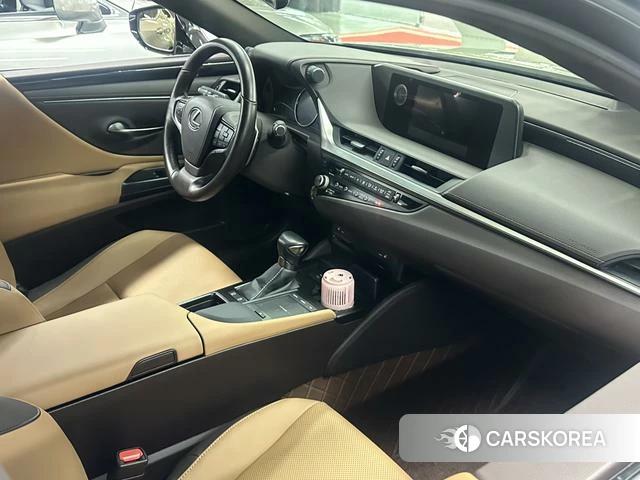 Lexus ES id 4291526 из Китая 12