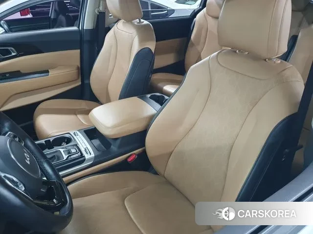 Kia Carnival 4th generation 2022 Белый из Кореи, фото 2