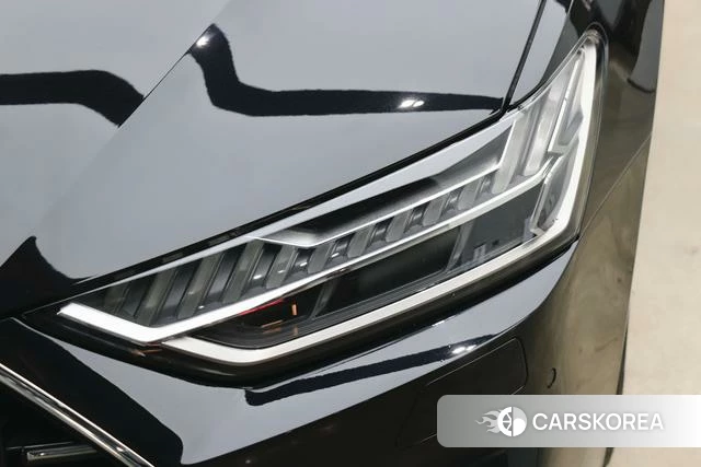 Audi A7L id 4260971 из Китая 12