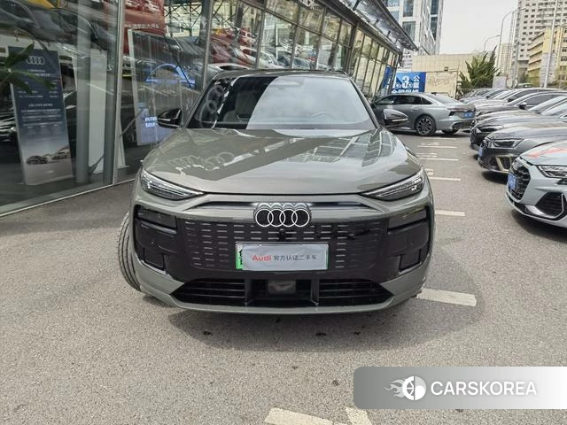 Audi Q6L e-tron 2025 Зеленый из Китая, фото 2
