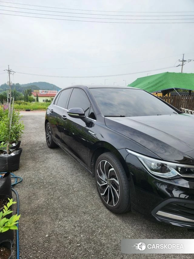 Volkswagen Golf 8th Generation 2023 Черный из Кореи, фото 2
