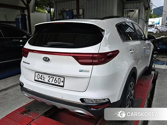 Kia Sportage The Bold 2018 Белый из Кореи, фото 2