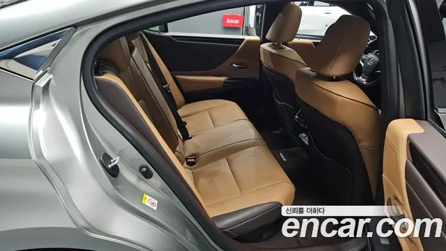 Lexus ES300h 7th generation id 2676057 из Кореи 12