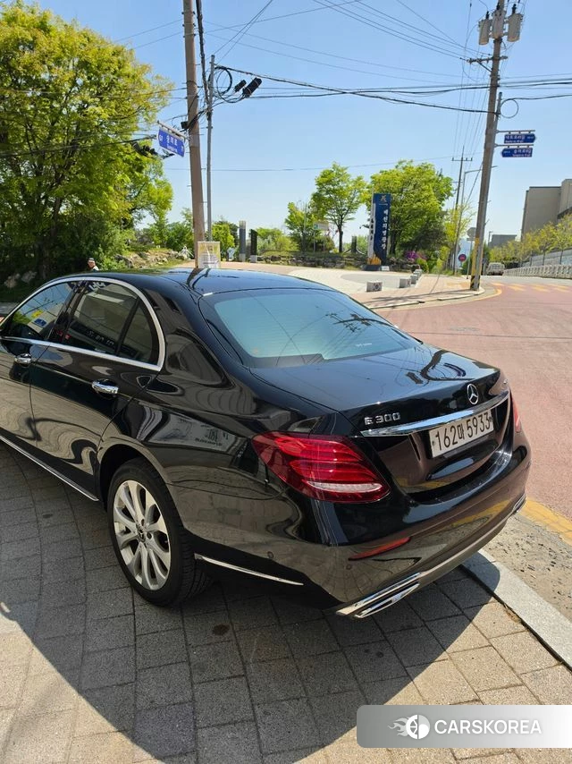 Mercedes-Benz E-Class W213 2020 Черный из Кореи, фото 2