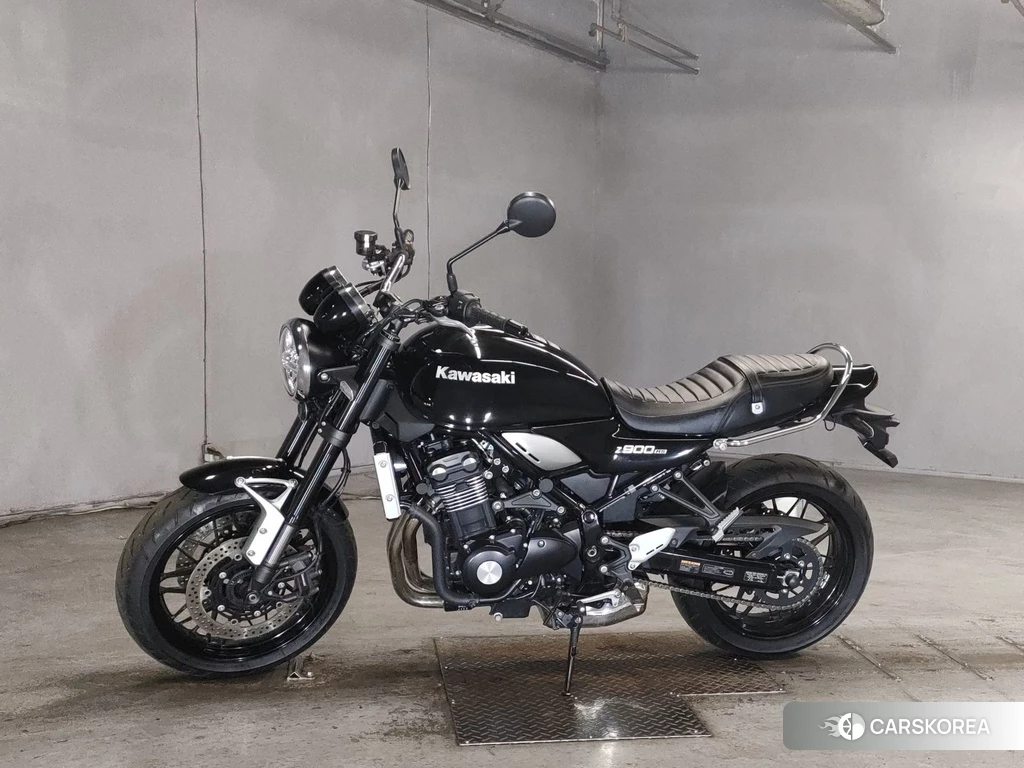 Проданный Kawasaki Z900RS 2019 из Японии, фото 2