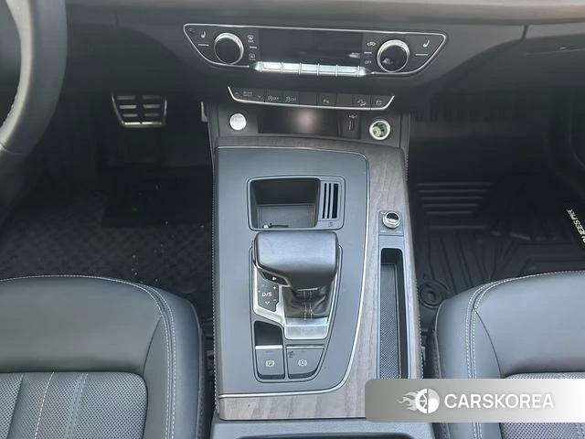 Audi Q5L id 4274457 из Китая 11
