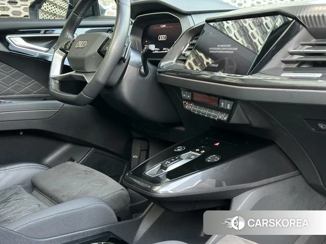 Audi Q4 e-tron id 4261579 из Китая 8