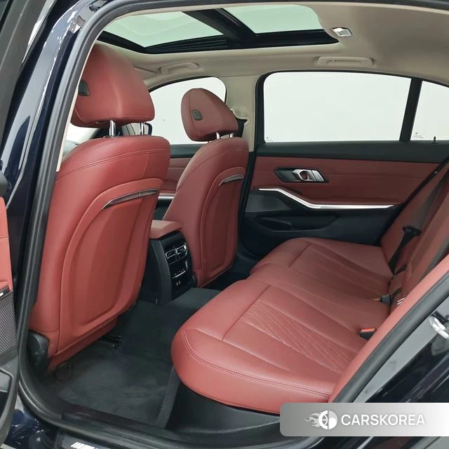 BMW 3 series id 4393990 из Китая 10