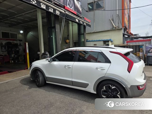 Kia Di All New Niro EV 2022 Белый из Кореи, фото 2