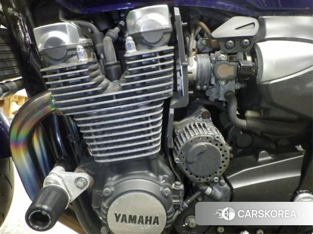 Engine photo
