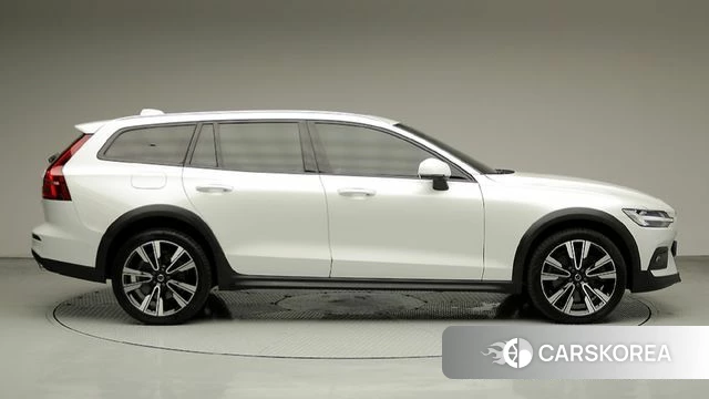 Volvo V60 Cross-Country 2nd Generation id 4415788 из Кореи 12