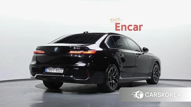 BMW 7 Series (G70) id 4185896 из Кореи 12