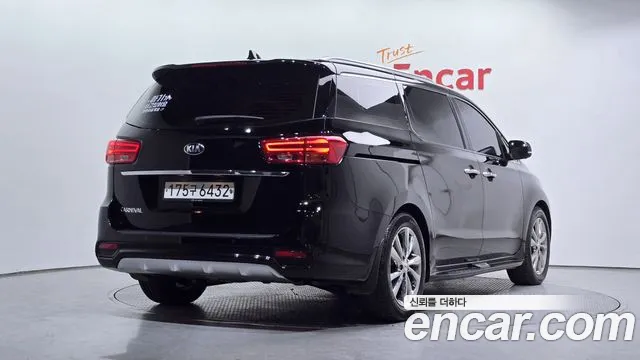 Kia The New Carnival id 2556882 из Кореи 12