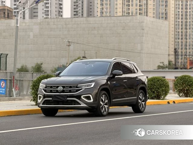 Volkswagen Tanyue 2024 Черный из Китая, фото 2