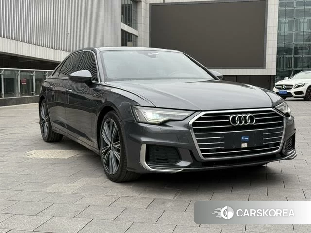 Audi A6L id 4215161 из Китая 7