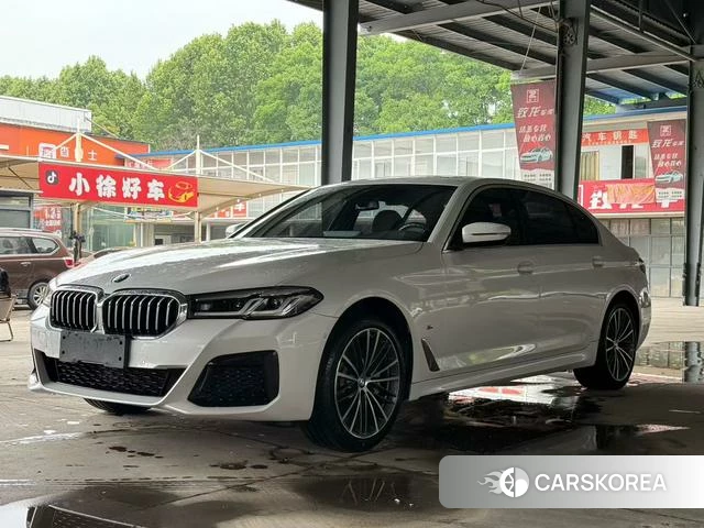 BMW 5 series 2023 Белый из Китая, фото 2