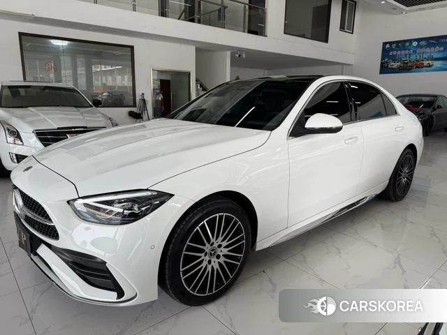 Mercedes-Benz Class C 2023 Белый из Китая, фото 2