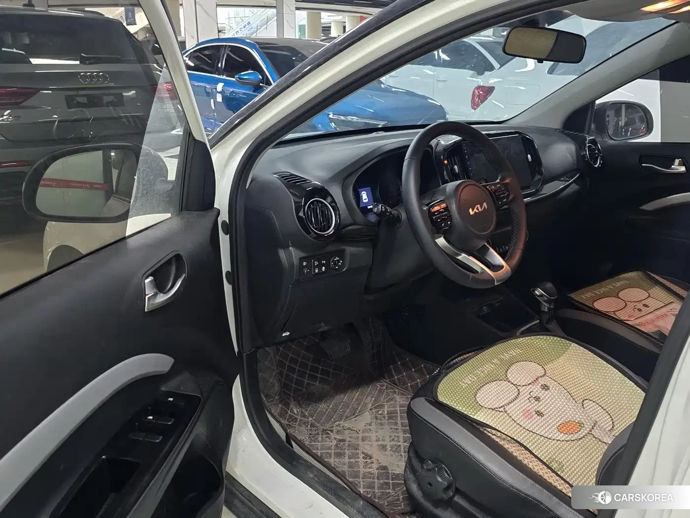 Kia Yi Ran 2023 Белый из Китая, фото 2