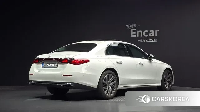 Mercedes-Benz E-Class W214 id 3507386 из Кореи 12