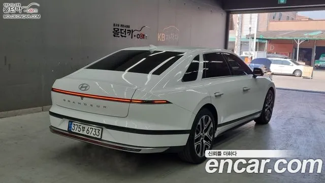 Hyundai Grandeur Hybrid (GN7) id 2641950 из Кореи 10