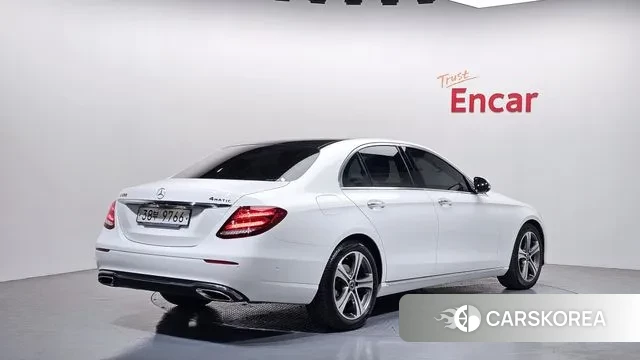 Mercedes-Benz E-Class W213 id 3748204 из Кореи 12