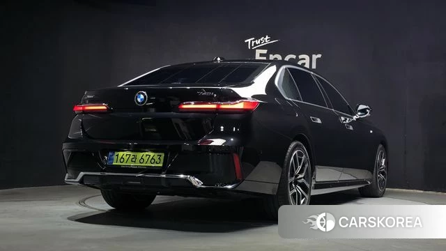 BMW 7 Series (G70) id 4539727 из Кореи 12