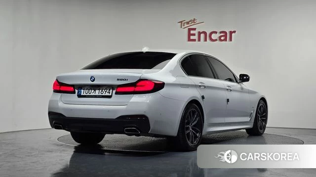 BMW 5 Series (G30) id 4202337 из Кореи 12