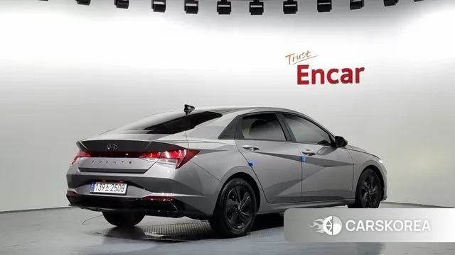 Hyundai Avante Hybrid (CN7) id 2940222 из Кореи 12