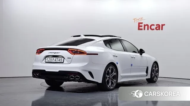 Kia Stinger id 3573615 из Кореи 12