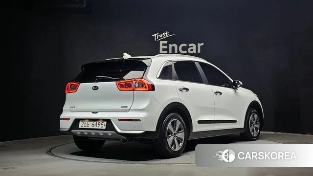Kia Niro id 4732921 из Кореи 12