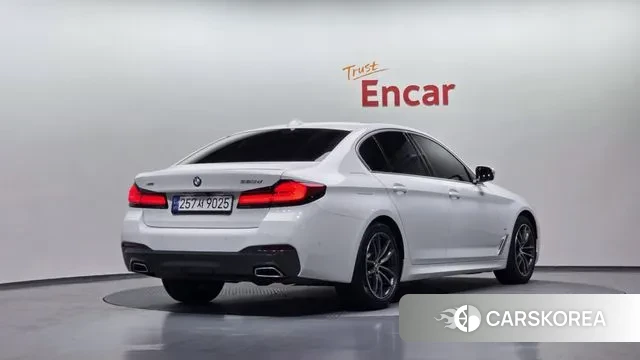 BMW 5 Series (G30) id 3746108 из Кореи 12