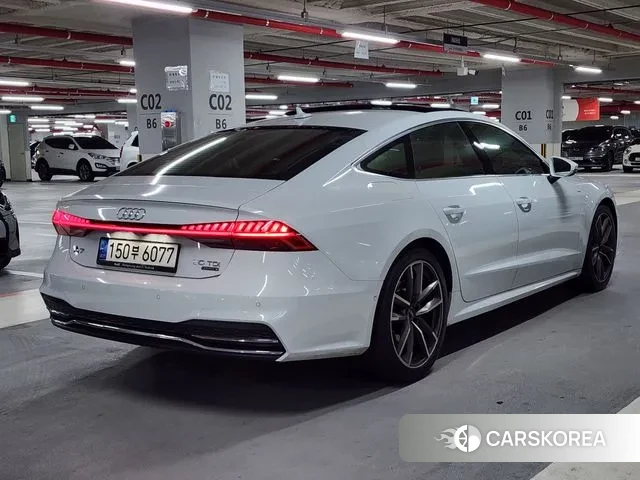Audi A7 (4K) id 3301943 из Кореи 12