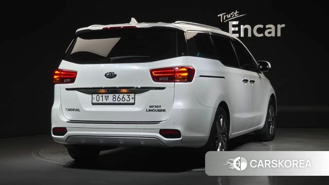Kia The New Carnival id 4605030 из Кореи 12