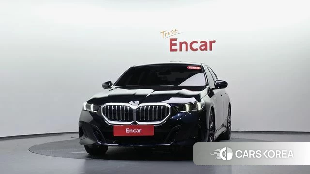 BMW 5 Series (G60) id 4640450 из Кореи 12
