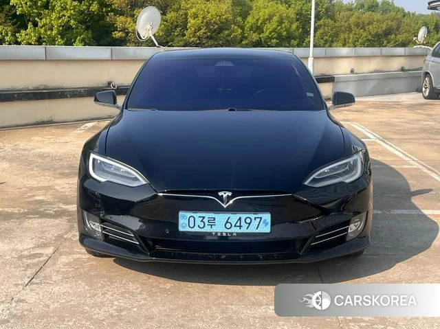 Tesla Model S id 4224895 из Кореи 9