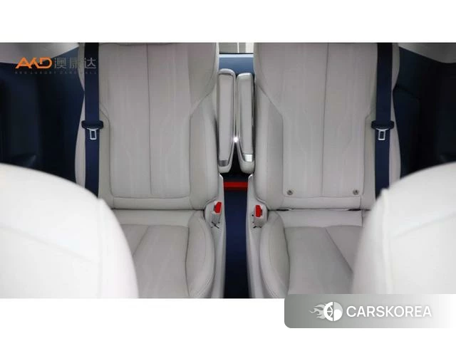 Buick century 2023 Зеленый из Китая, фото 3