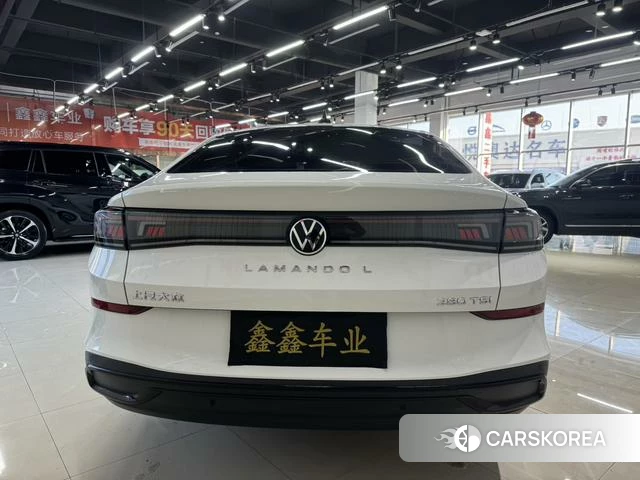 Volkswagen Lingdu 2023 Белый из Китая, фото 5